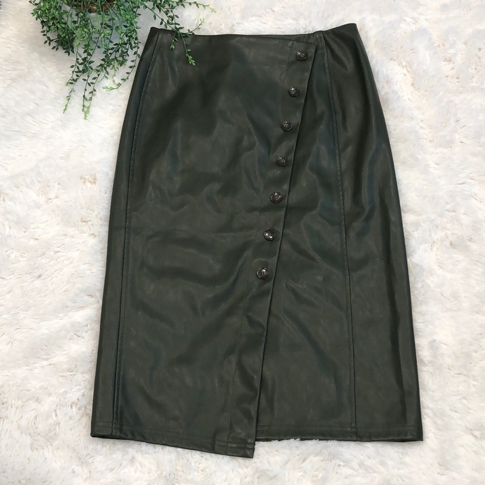 Love Tree skirt